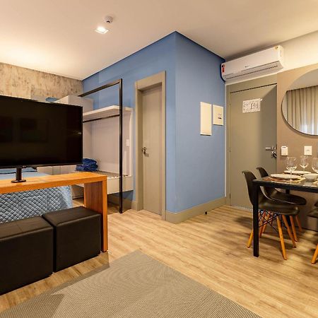 Confortavel Loft Em Condominio Com Piscina ボンビーニャス エクステリア 写真
