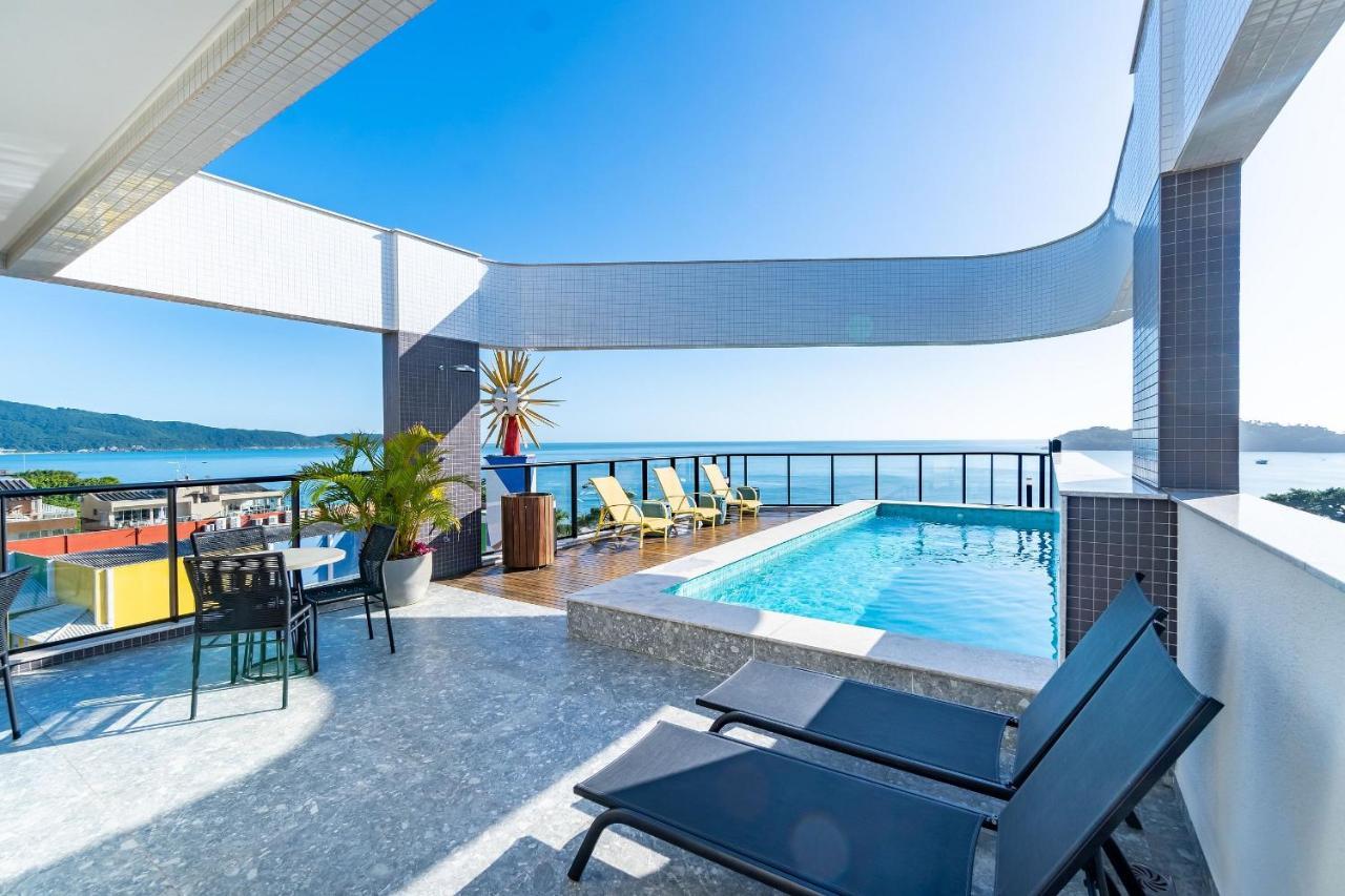 Confortavel Loft Em Condominio Com Piscina ボンビーニャス エクステリア 写真