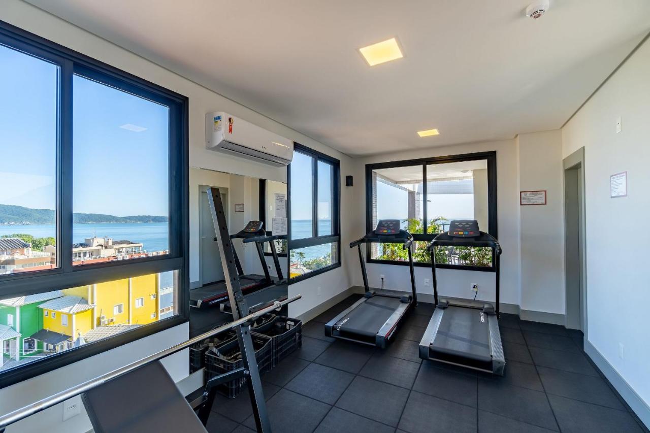 Confortavel Loft Em Condominio Com Piscina ボンビーニャス エクステリア 写真