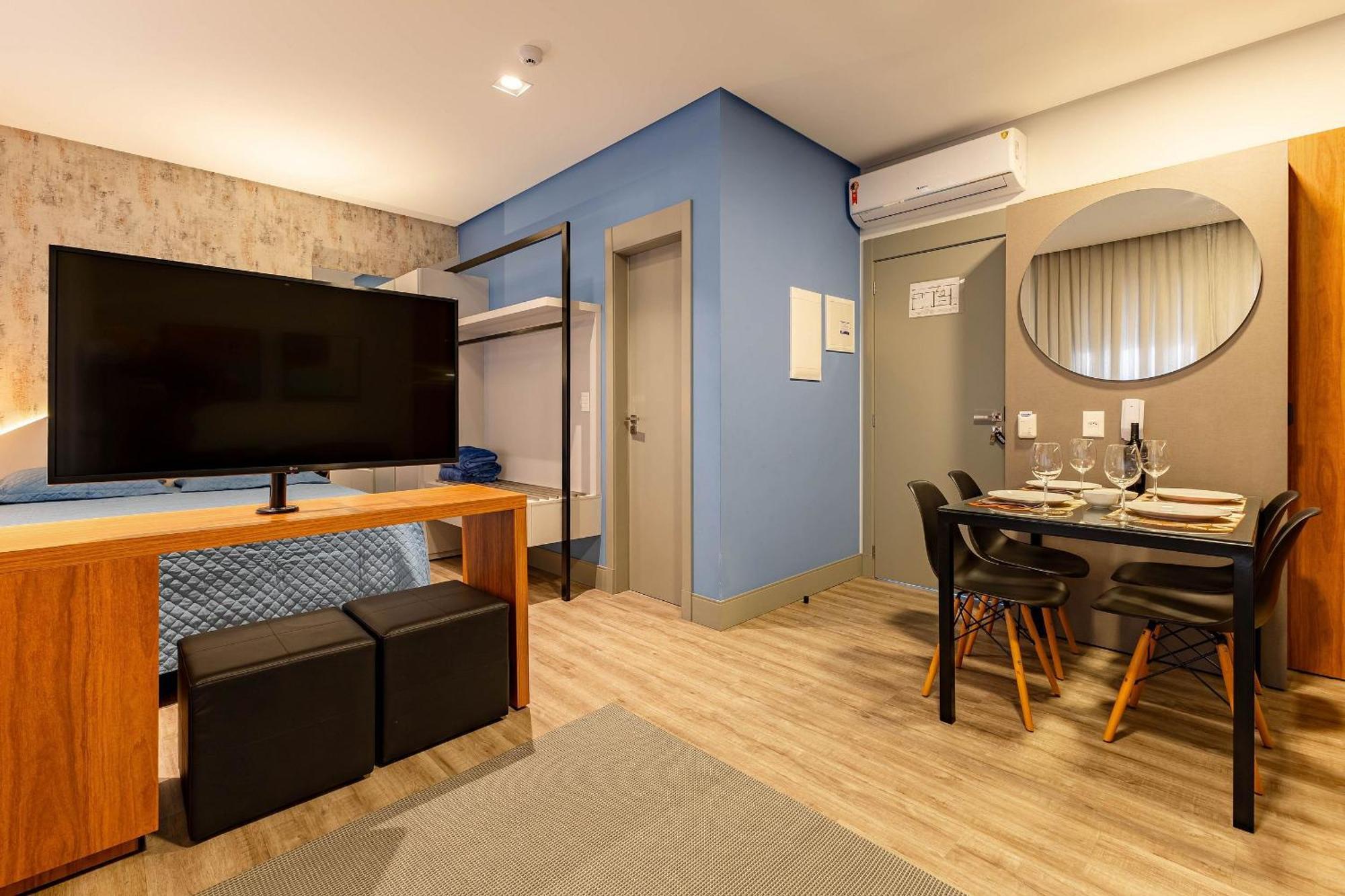 Confortavel Loft Em Condominio Com Piscina ボンビーニャス エクステリア 写真